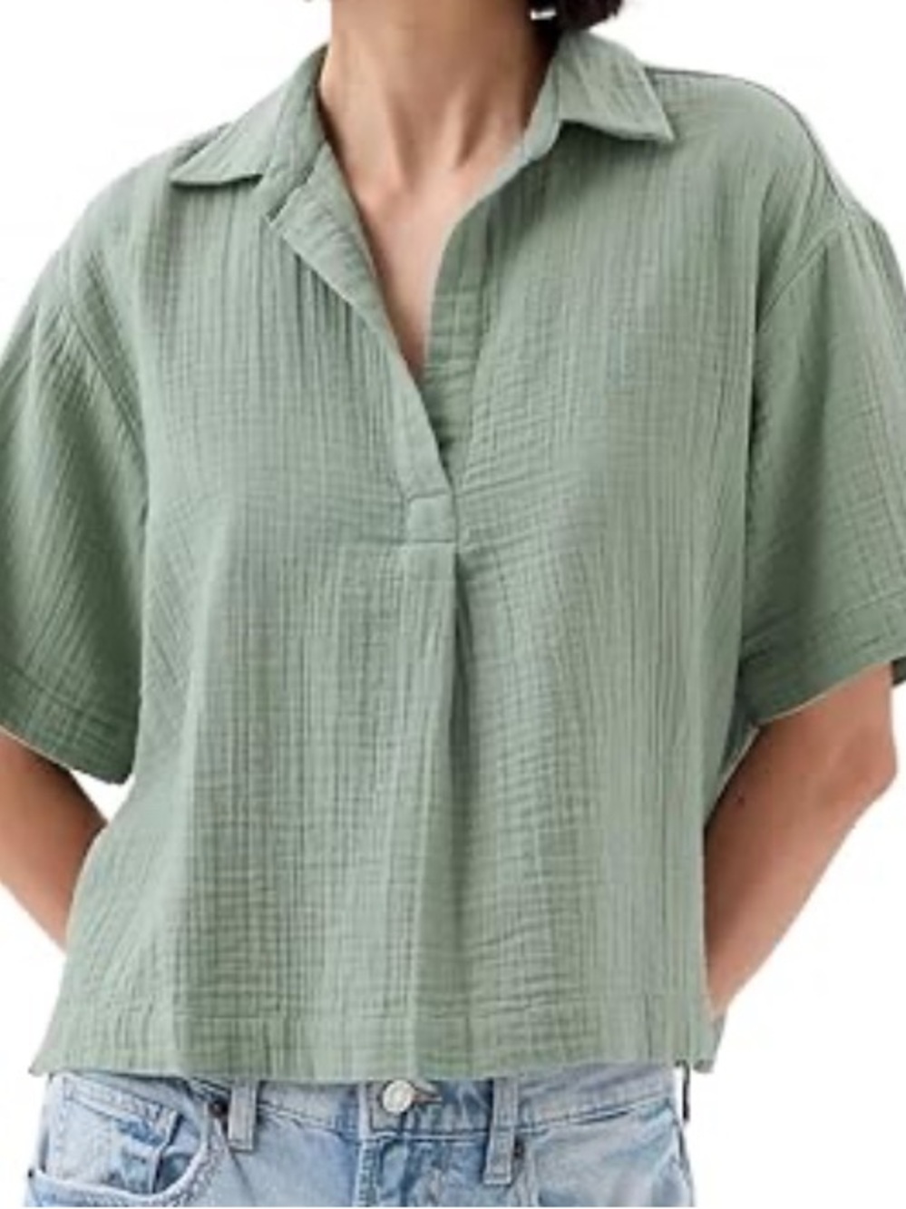 Relaxed Short-Sleeve Buttonless Collared Top - Sage Green